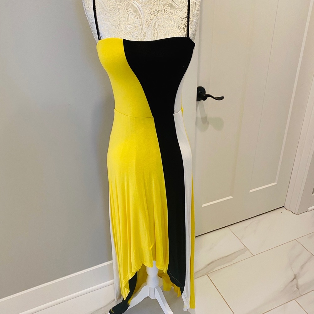 VENUS  Beautiful summer dress
